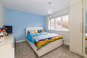 Bed- click for photo gallery